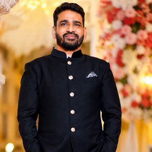 Sanjeev Kumar, Managing Director