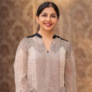 Dr Juma Venkatesh, Managing Director