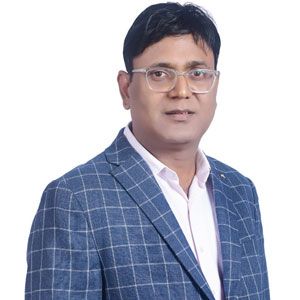 Basant Pachisia, Founder