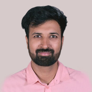 Devansh Poddar, Head-Sales