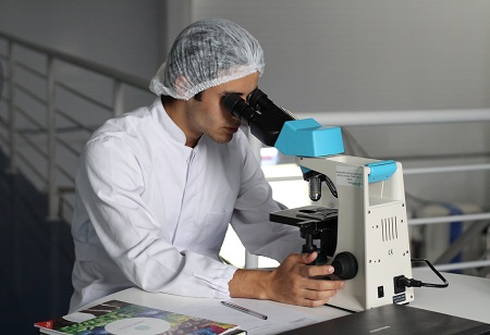  India Pharma Outlook Team