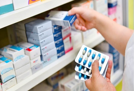  India Pharma Outlook Team