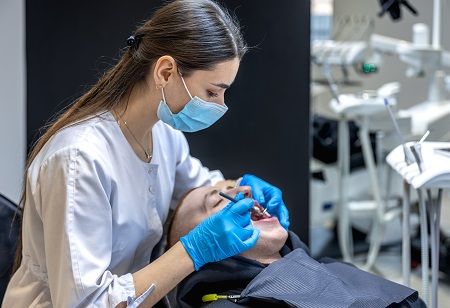  Centre Eyes National Dental Implant Safety Rules Amid Quality Concerns, India Pharma Outlook