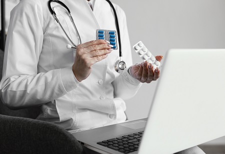  healthcare professionals, pharma companies, pharma association, India Pharma Outlook