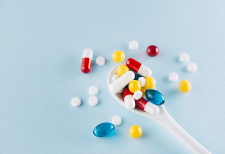  India Pharma Outlook Team