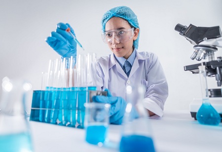  India Pharma Outlook Team