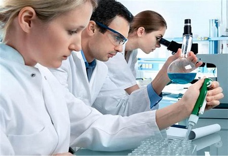  India Pharma Outlook Team