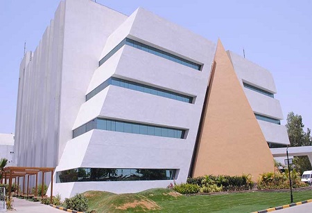  India Pharma Outlook Team