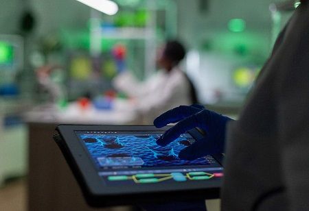  QuantHealth, CDSCO: Can AI Cut India Trial Costs? India Pharma Outlook 