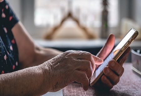  Can Smartphones Help Detect Alzheimer's Earlier? India Pharma Outlook