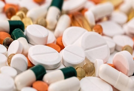  India Pharma Outlook Team