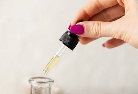  Glenmark Adapalene Launch Highlights India's Acne Care India Pharma Outlook