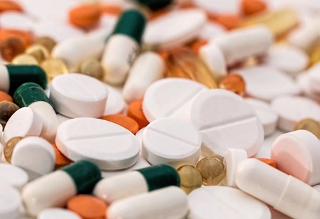  India Pharma Outlook Team