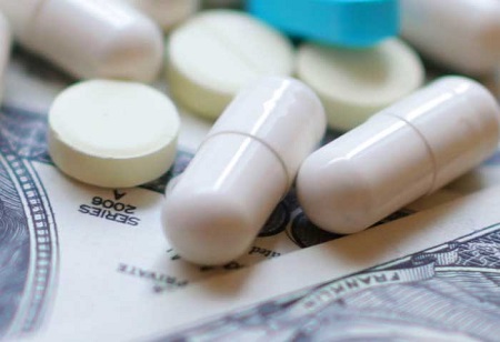  India Pharma Outlook Team