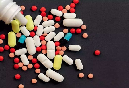  India Pharma Outlook Team