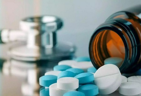  India Pharma Outlook Team
