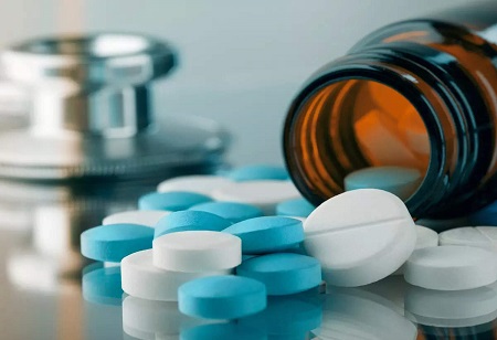  India Pharma Outlook Team